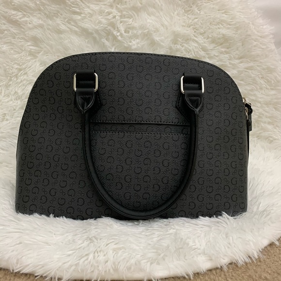Black GUESS Purse - Picture 2 of 3
